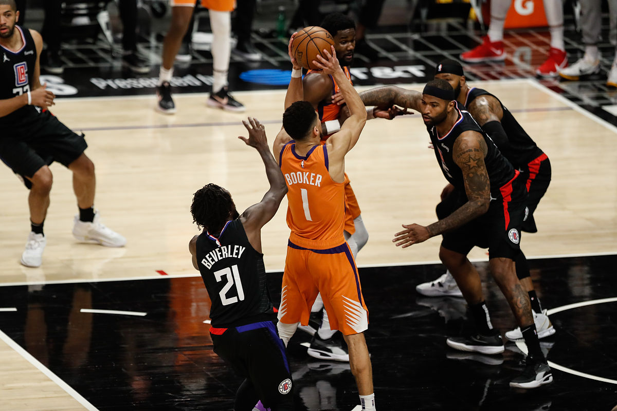 AYX-浓眉哥在G2比赛中回归赛场，连败引发热议！的简单介绍